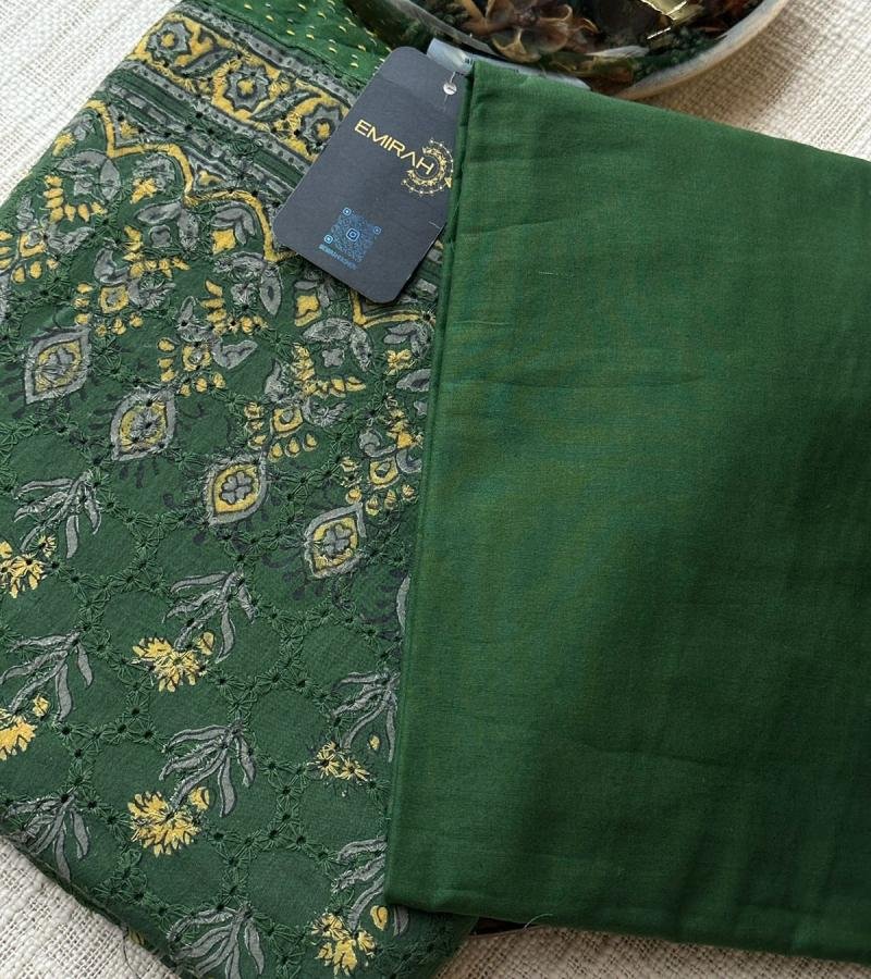 Hakoba Cotton Suit with Floral Print and Stripe Detailing - Gold