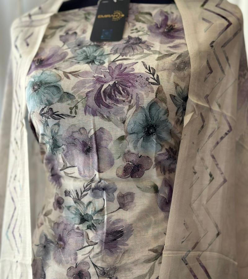 Blossoms on Linen - Jet Black