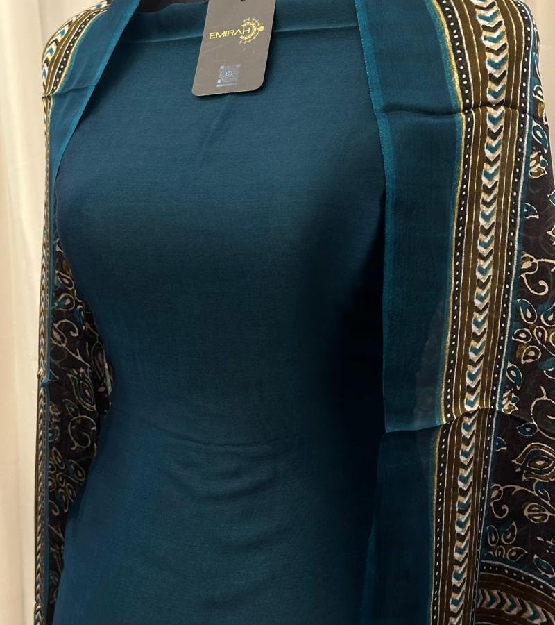 Regal Teal Jamdani Maheshwari Silk Suit - Royal Blue