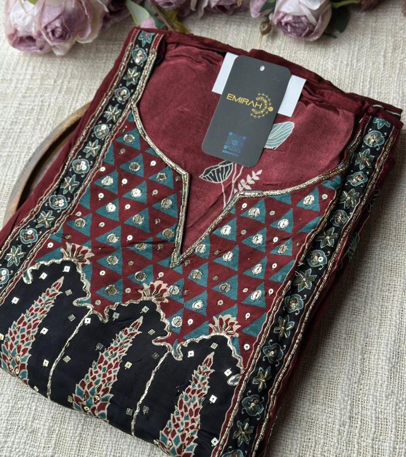 Opulent Embroidered Crepe Silk Suit - Silver