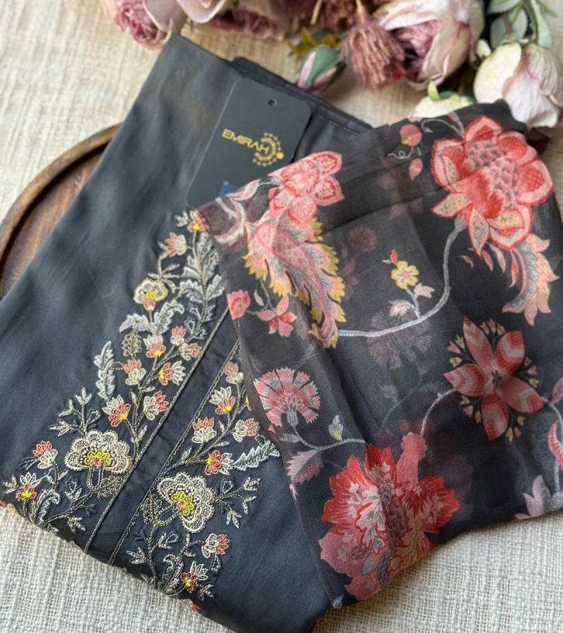 Sophisticated Hand-Block Printed Jam Cotton Suit - Gold