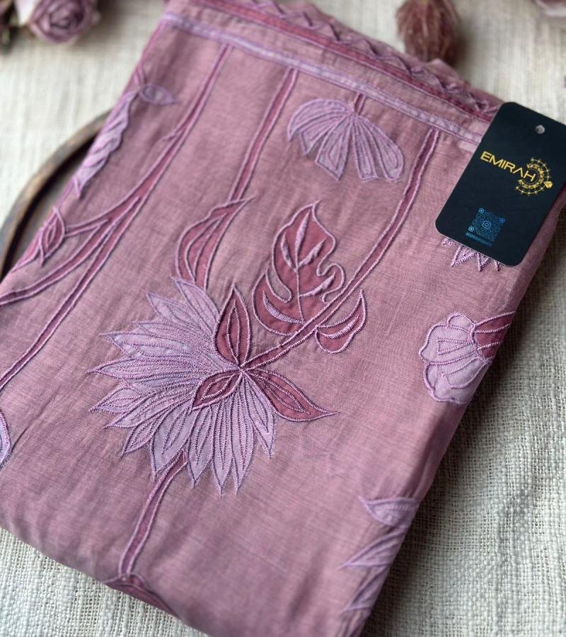 Blush Mul Chanderi Elegance - Jet Black
