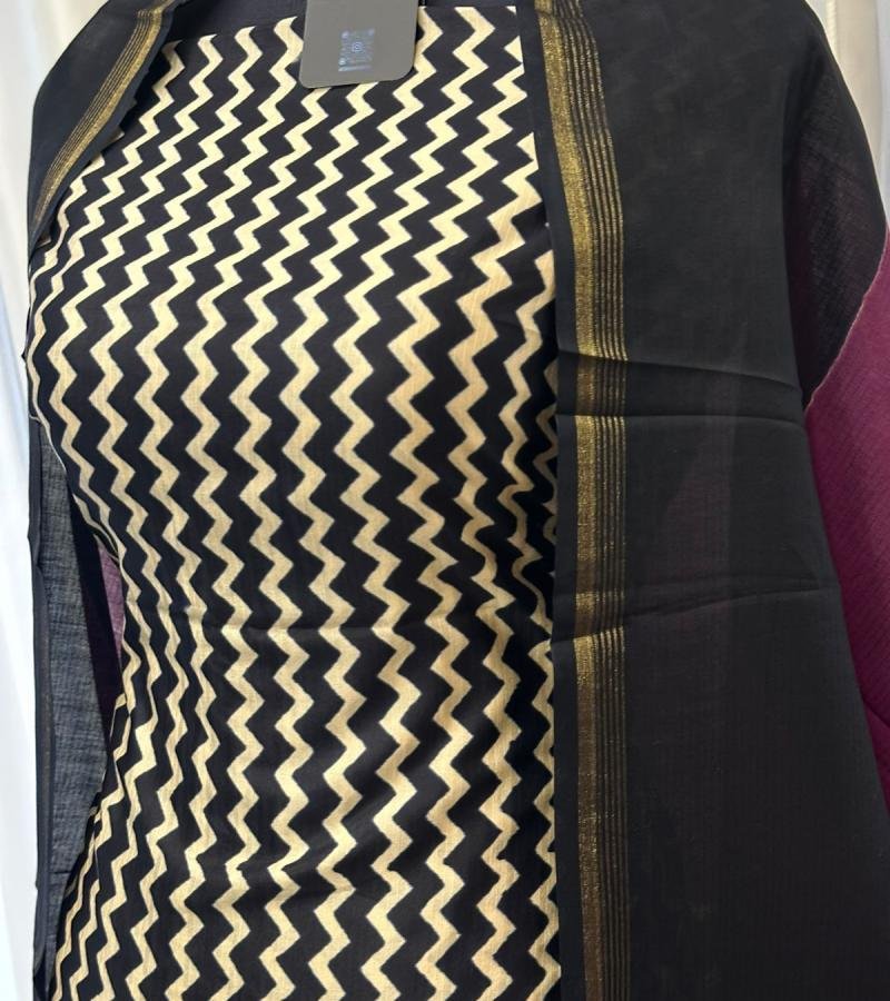 Bold Maheshwari Statement - Emerald Green