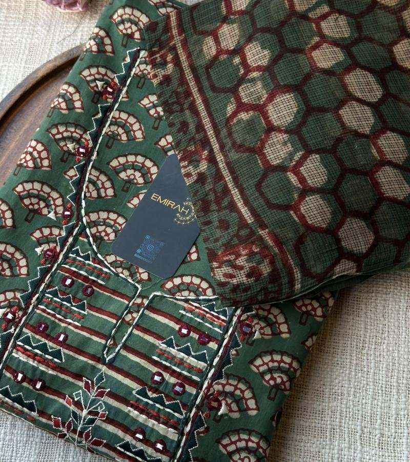 Handloom Heritage - Mixed Colors