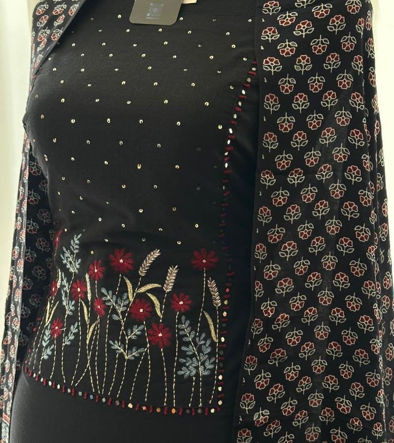 Midnight Charm – Elegant Cotton Suit  - Jet Black
