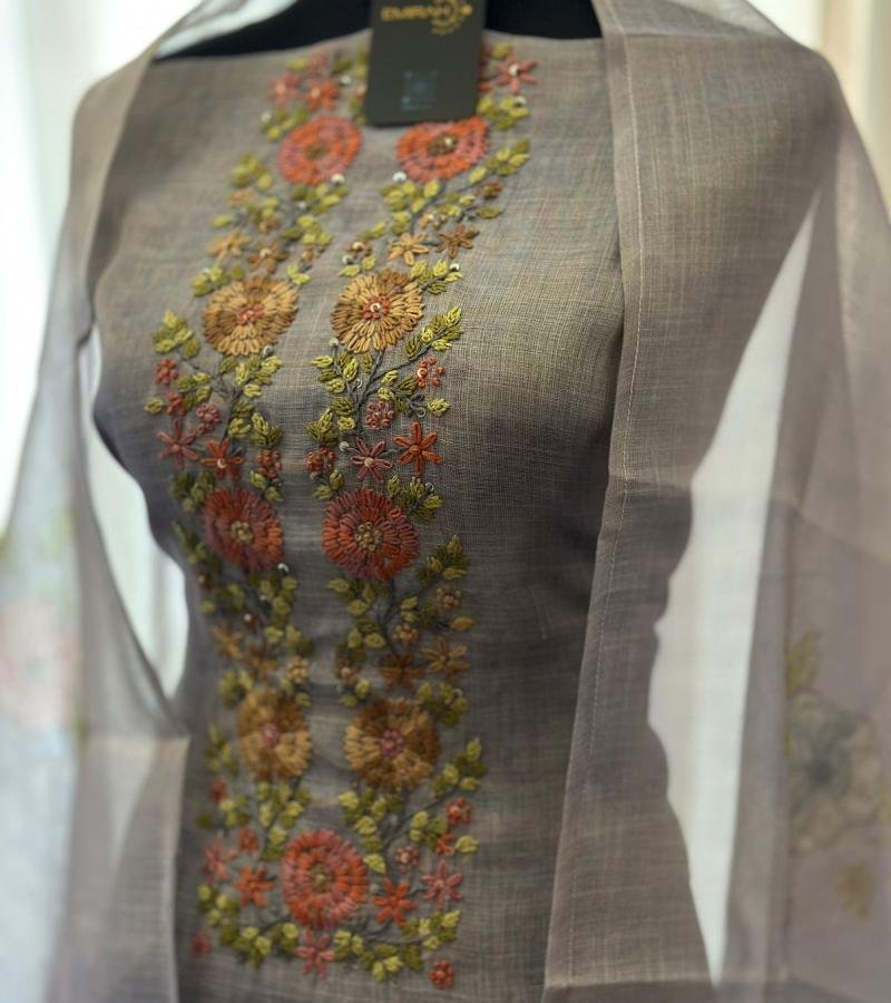 Graceful Floral Tissue Linen Suit - Jet Black