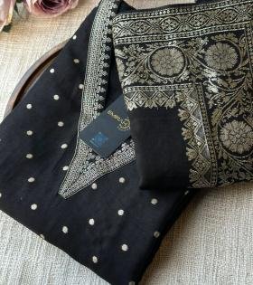 Regal Banarasi Elegance Suit - Emerald Green