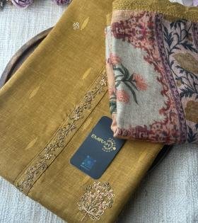 Earthy Linen Charm - Gold
