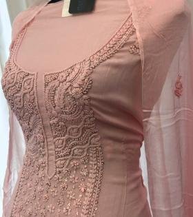 Pearl Blossom Chinnon Elegance - Rose Pink