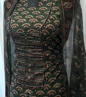 Handloom Heritage - Mixed Colors