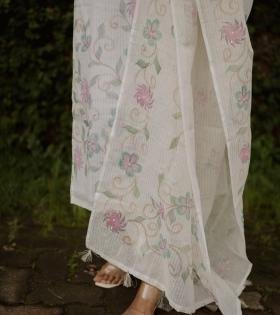 Effortless Grace in Hand-Painted Linen - Mixed Colors